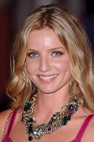 Annabelle Wallis: July 25th - Sport for Peace Fundraising Ball