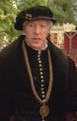 Thomas Boleyn medallion collar