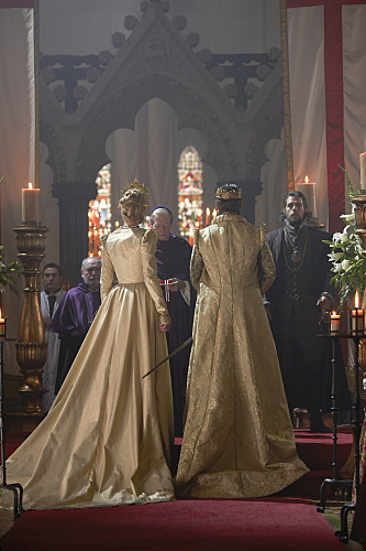 JRM as King Henry with Joely Richardson as Queen Catherine Parr