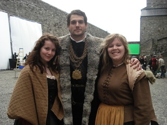 jedishelly1 and her sister with the lovely Henry Cavill