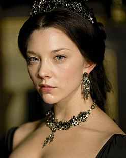 Anne Boleyn - Jewellery