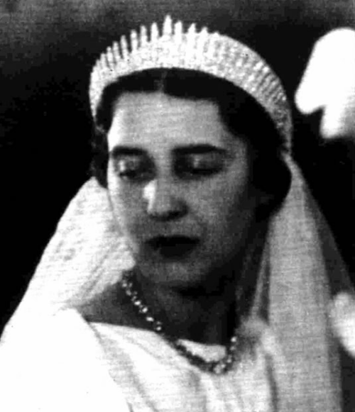 More British Royal Tiaras - Princess Elisabeth of Greece