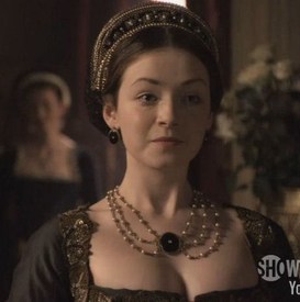 Mary Tudors necklace