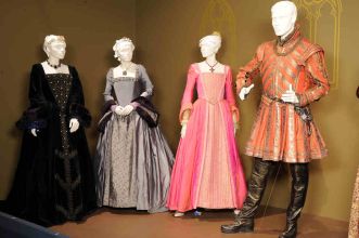 Katharine of Aragon, Anne Boleyn, Jane Seymour, Henry VIII Costumes