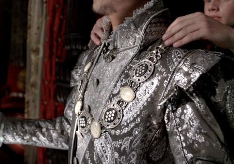 Henry VIII costumes season 3