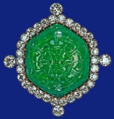Emerald and Diamond brooch