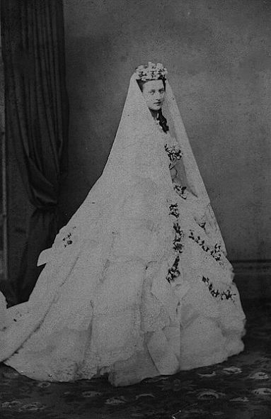 HRH Princess Alexandra in her wedding gown