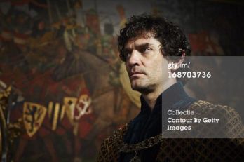 "The White Queen" -- James Frain as Lord Warwick