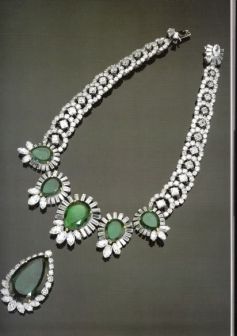 Duchess of Windsor Necklace