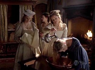 Jane's ladies wash her hair