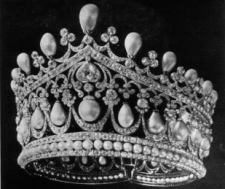 Romanov Pearl Tiara of Empress Alex Romanova