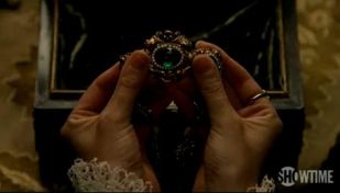 Jane Seymour Jewelry Box
