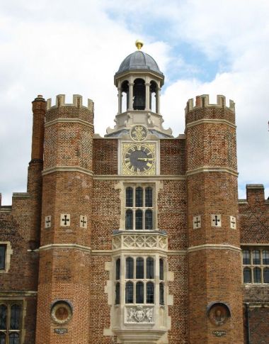 Hampton Court Palace Entry