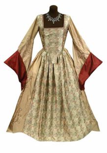 Anne Boleyn Gown