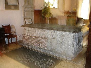 Thomas Boleyn's grave