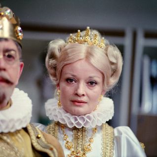 Catherine Parr in TV & Movies - The Tudors Wiki - Jana Brejchová