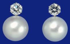 The ‘Ladies of Devonshire’ earrings