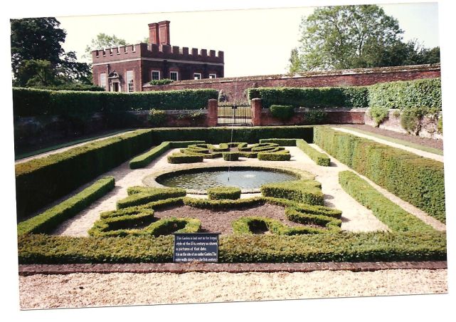 Beautiful English Castle Gardens - The Tudors Wiki